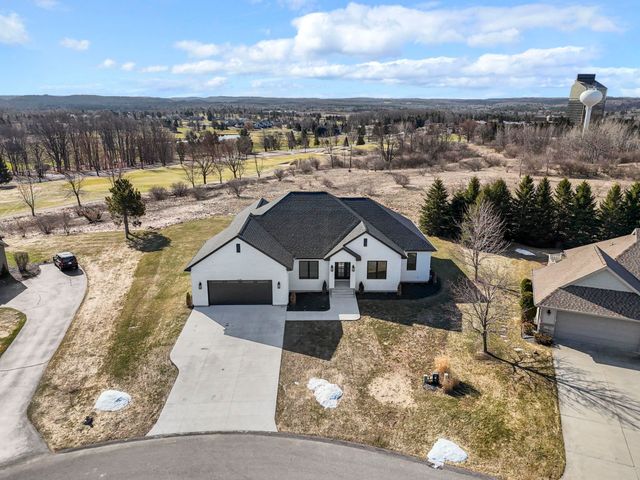 4199 Wolverine Drive, Acme Twp, MI 49690