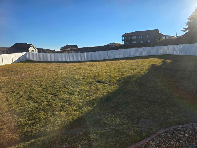 281 MINNESOTA, Rapid City, SD 57701