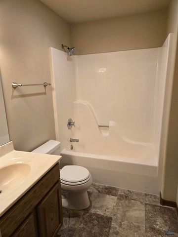 281 MINNESOTA, Rapid City, SD 57701