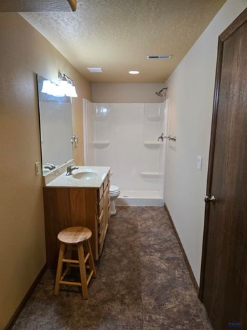 281 MINNESOTA, Rapid City, SD 57701