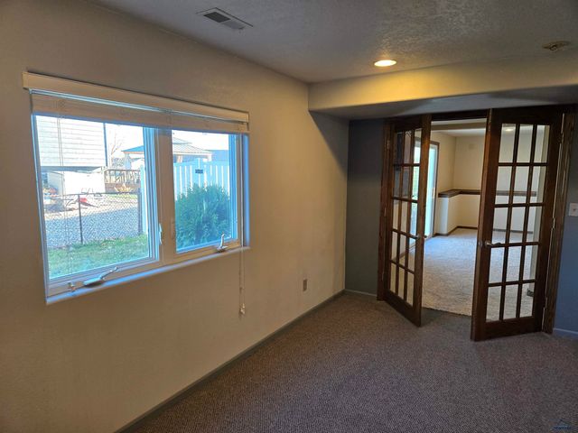 281 MINNESOTA, Rapid City, SD 57701