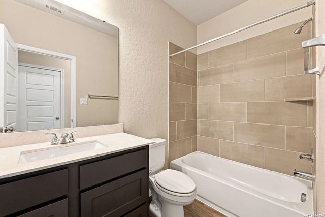 1490 PITCHER BND, San Antonio, TX 78253
