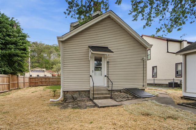 239 S Miami Avenue, Cleves, OH 45002