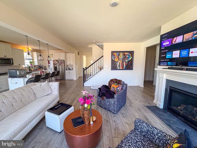 2357 TERRAPIN XING, Jessup, MD 20794