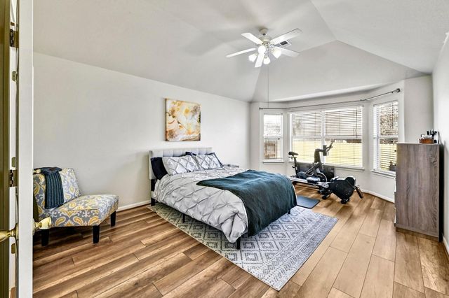 20404 Farm Pond LN, Pflugerville, TX 78660