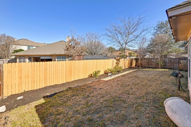 20404 Farm Pond LN, Pflugerville, TX 78660