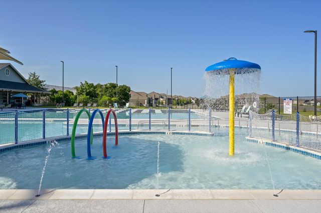 20404 Farm Pond LN, Pflugerville, TX 78660