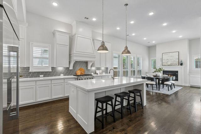 4043 Fairbanks Drive, Frisco, TX 75033