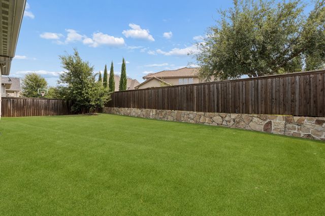 4043 Fairbanks Drive, Frisco, TX 75033