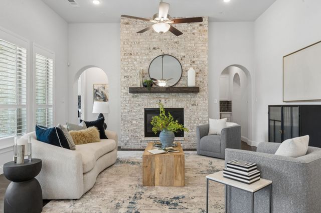 4043 Fairbanks Drive, Frisco, TX 75033