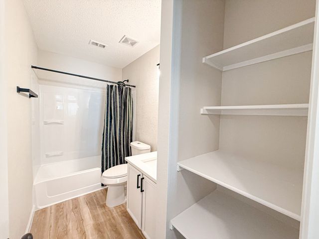 4913 Waterford Drive, Fort Worth, TX 76179