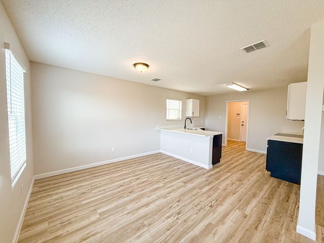 4913 Waterford Drive, Fort Worth, TX 76179