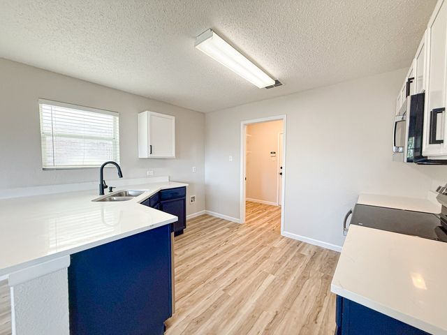 4913 Waterford Drive, Fort Worth, TX 76179