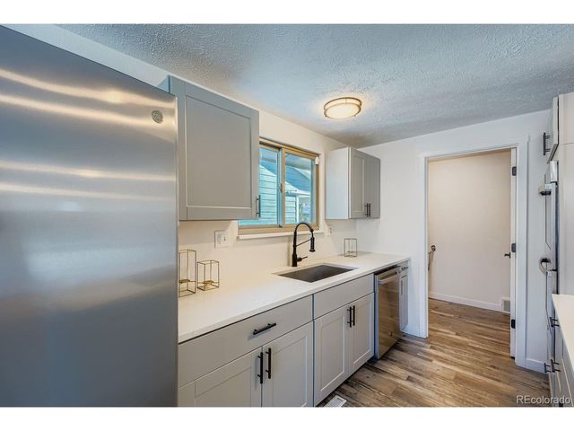 2025 Cheshire St, Fort Collins, CO 80526