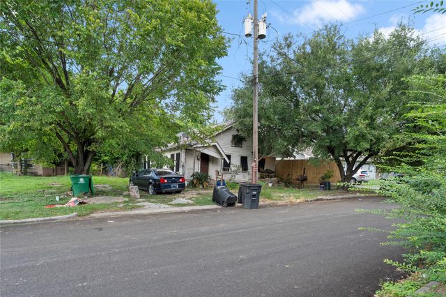 3207 Sumpter Street, Houston, TX 77026