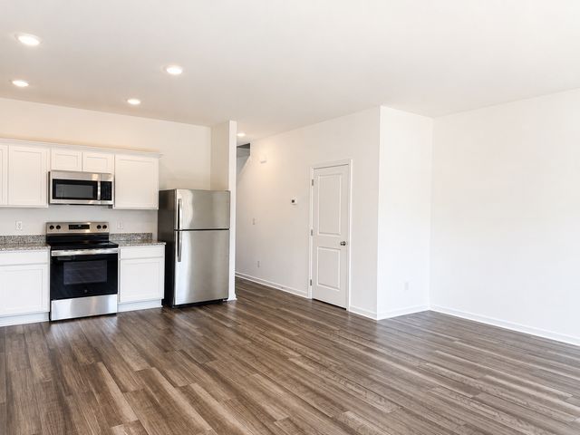 238 Darlington Dr, Dickson, TN 37055