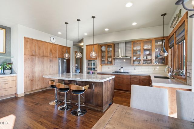 19361 Roswell Drive, Bend, OR 97702