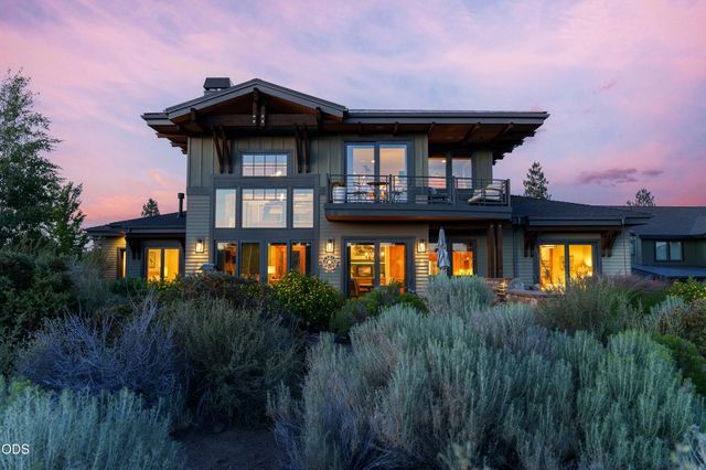 19361 Roswell Drive, Bend, OR 97702