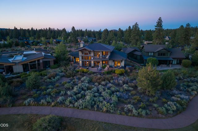 19361 Roswell Drive, Bend, OR 97702