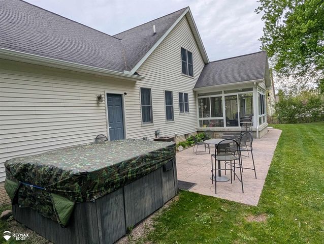 1245 W Vienna Road, Clio, MI 48420