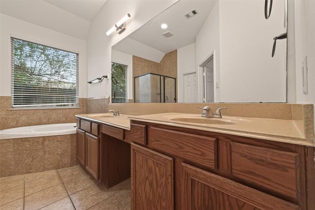 16131 Keystone Ridge Lane, Houston, TX 77070