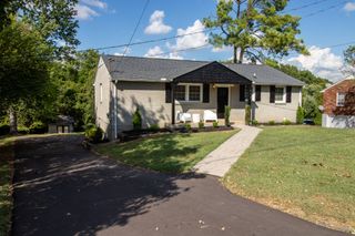 853 Rose Park Dr, Nashville, TN 37206