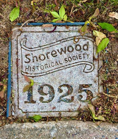 4034 N Larkin STREET, Shorewood, WI 53211