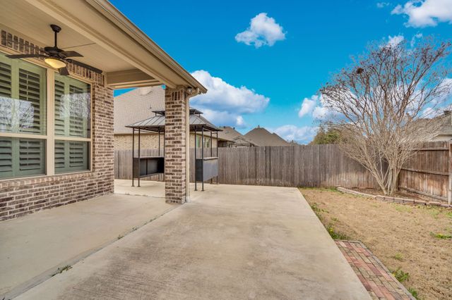 4004 Brookdale Road, Benbrook, TX 76116