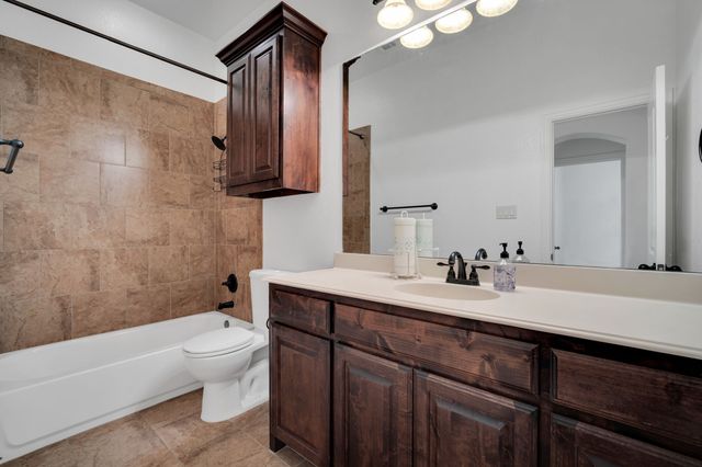 4004 Brookdale Road, Benbrook, TX 76116