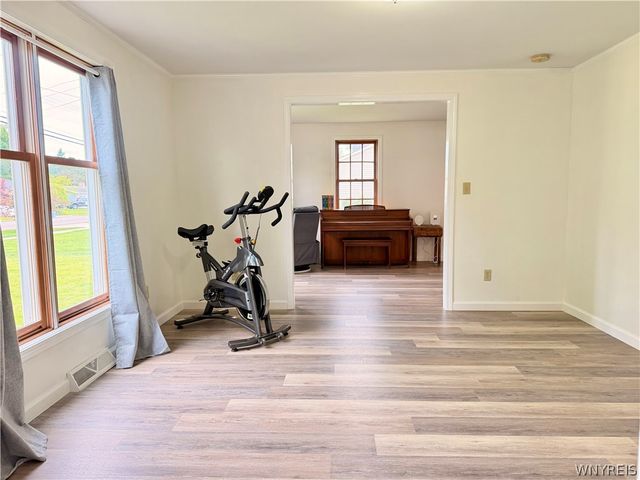 120 Sunset Drive, Hamburg, NY 14075