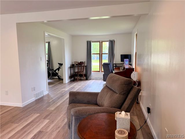 120 Sunset Drive, Hamburg, NY 14075