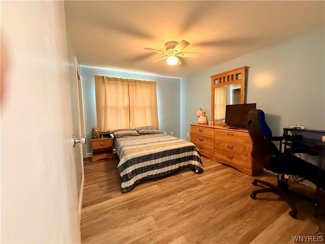 120 Sunset Drive, Hamburg, NY 14075