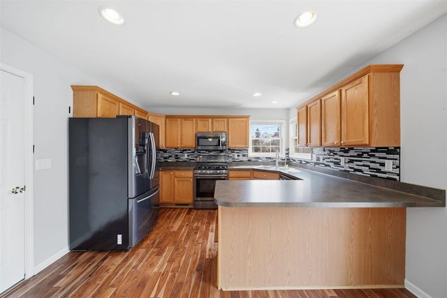 3861 Dorset Drive, Jackson, MI 49203