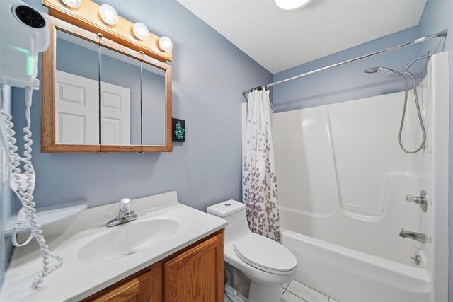 3861 Dorset Drive, Jackson, MI 49203