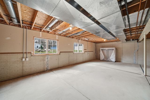 3861 Dorset Drive, Jackson, MI 49203