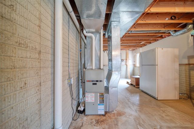 3861 Dorset Drive, Jackson, MI 49203