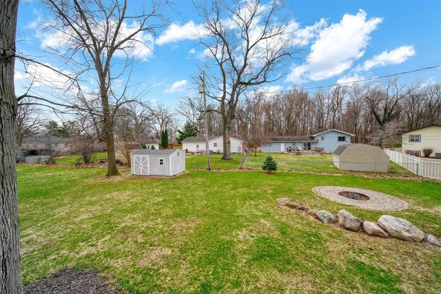 3861 Dorset Drive, Jackson, MI 49203