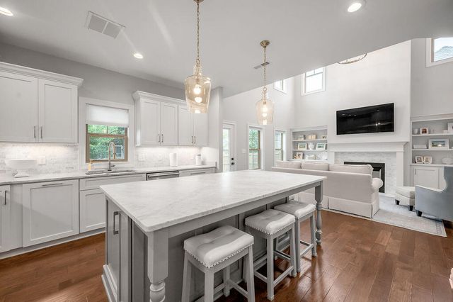 2680 Lucca Place, Lexington, KY 40509