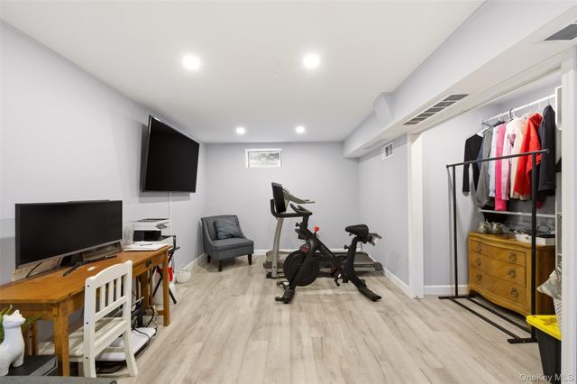 1155 Delmar Avenue, Franklin Square, NY 11010