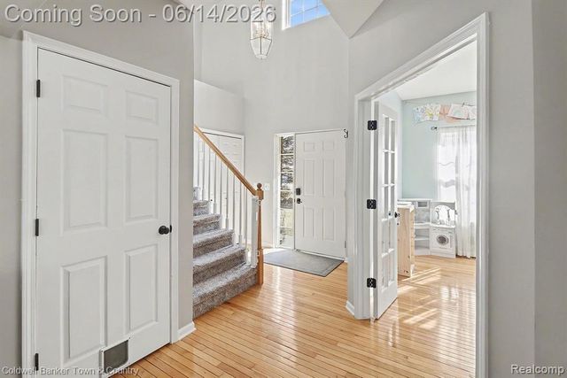 9120 Lakewood Drive, Whitmore Lake, MI 48189