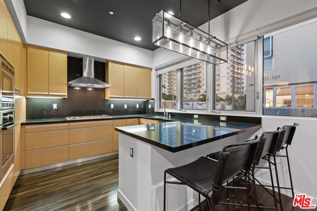 310 Washington Boulevard 201, Marina Del Rey, CA 90292