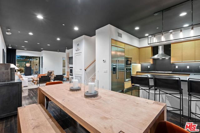 310 Washington Boulevard 201, Marina Del Rey, CA 90292