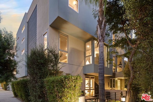 310 Washington Boulevard 201, Marina Del Rey, CA 90292