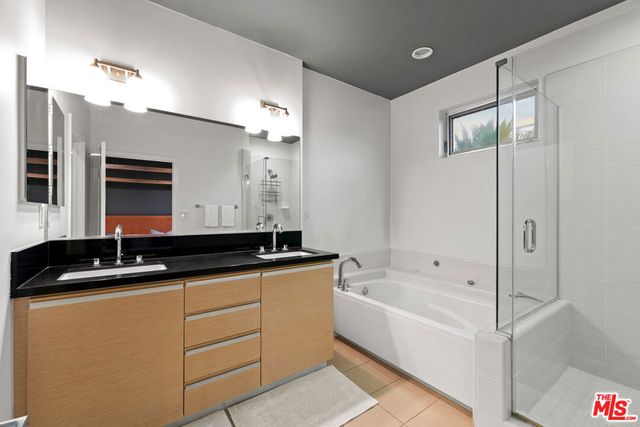 310 Washington Boulevard 201, Marina Del Rey, CA 90292