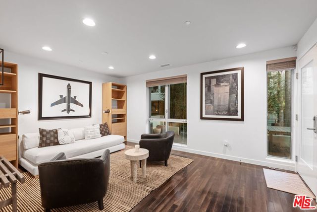 310 Washington Boulevard 201, Marina Del Rey, CA 90292