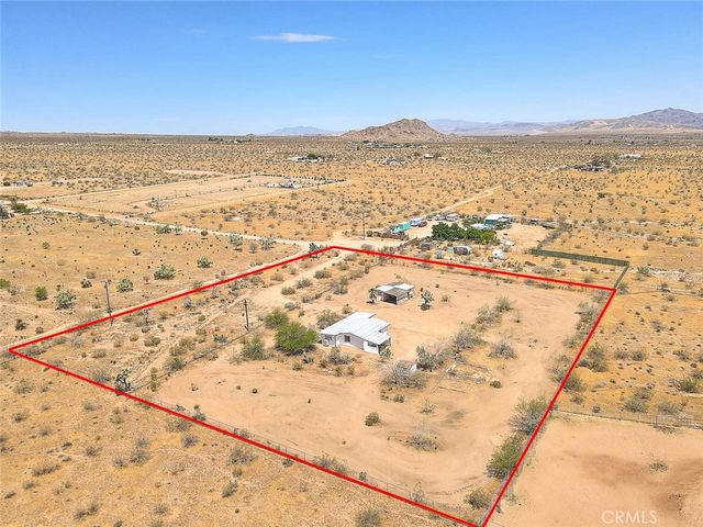 55525 Ornelas Lane, Landers, CA 92285