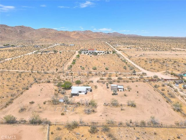 55525 Ornelas Lane, Landers, CA 92285