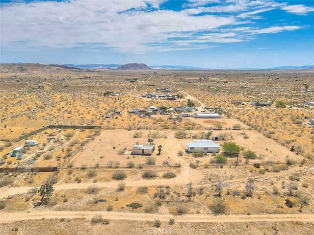 55525 Ornelas Lane, Landers, CA 92285
