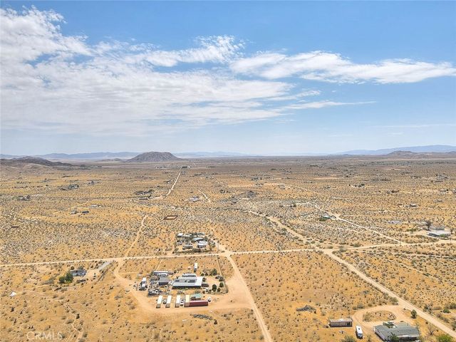 55525 Ornelas Lane, Landers, CA 92285