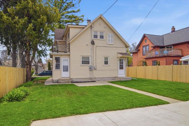 458 Michigan STREET, Port Washington, WI 53074